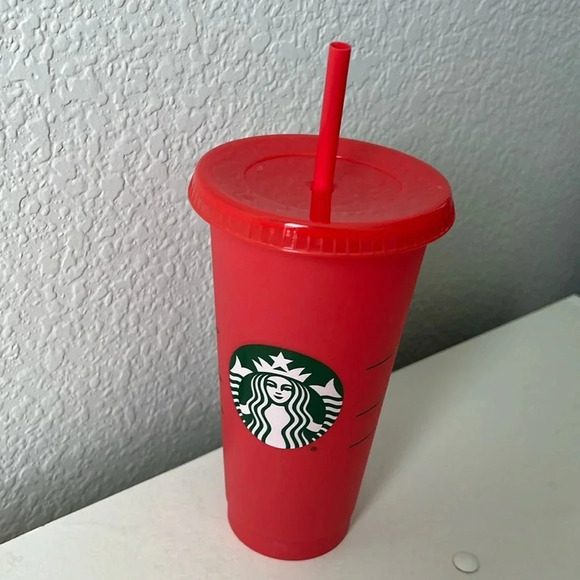 3/$24 Starbucks Reusable Color Changing Cold Cup - Red/Blue - Picture 2 of 6